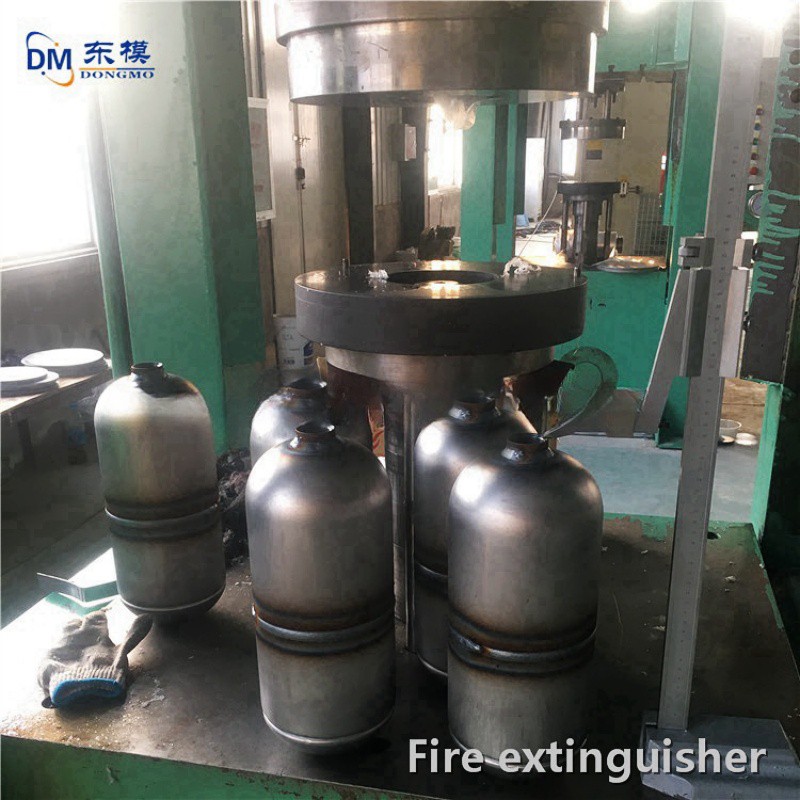 Stamping and drawing mold 2